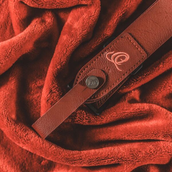 Ortega Vegan OSVU-RD Ukulele Strap with Headstock Connector, Red - Image 2