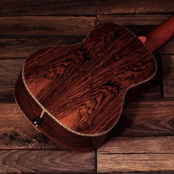 Barnes & Mullins BMUK8C Becote Concert Ukulele - Image 5
